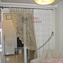 kahve-krem-puanli-mutfaklik-rustik-perdesi