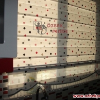 kirmizi-siyah-little-puantiyeli-zebra-perde-cesidi