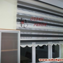 3-renkli-pliseli-zebra-perde-modeli