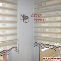 akcaagac-rengi-tonaj-pliseli-zebra-perde-modeli