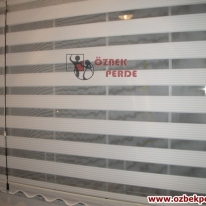 desensiz-pliseli-zebra-perde-ekru-renk-etekli