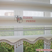 duru-pliseli-zebra-perde-krem-rengi-boncuklu