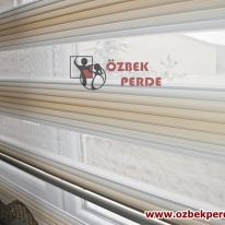 duru-pliseli-zebra-perde-krem-renkli-gorseli