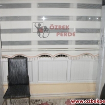 genis-pliseli-desensiz-zebra-perde-boncuklu