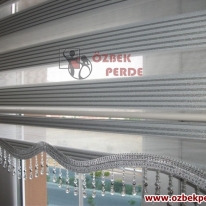 gumus-dar-pliseli-zebra-perde-modeli