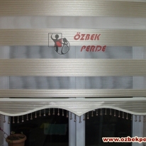 krem-simli-plise-zebra-perde