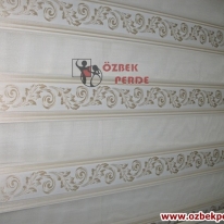 kus-tuyu-zebra-perde-krem-renkli