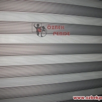 mini-pliseli-zebra-perde-siyah-renkli-modeli