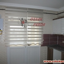 mutfaklik-golgeli-pliseli-zebra-perde