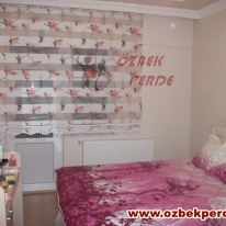 pembe-gul-baskili-etegi-boncuklu-pliseli-zebra-perdesi