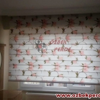 pembe_cicek_baskili_plise_zebra_perde