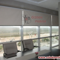 buro-icin-krem-renkli-karartma-stor-perde