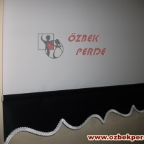 etegi-renkli-siyah-beyaz-bjk-stor-perde-gorseli