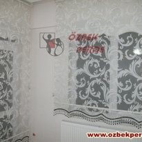 beyaz-renkli-dalli-tul-stor-perde