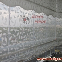 cam-balkona-brillant-yaprak-tul-stor-perde-gorseli