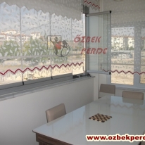 cam-balkona-yaprak-tul-stor-perde-modeli