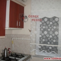 daire-sekilli-tul-stor-perde-mutfak-icin