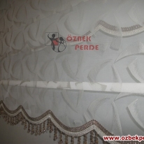 dongu-tul-stor-perde-etekli-boncuklu-ekru-rengi