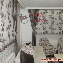 kahve-krem-renkli-macaroni-ip-perdeli-gullu-tul-stor-perde-modeli