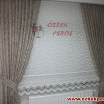 kahve-tulden-kanatli-yaprak-islemeli-tul-stor-perde