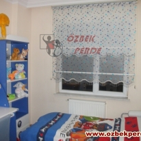 mavi-renkli-baloncuk-tul-stor-perde-modeli