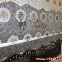 mini-cicekli-kahverenkli-tul-stor-perdesi