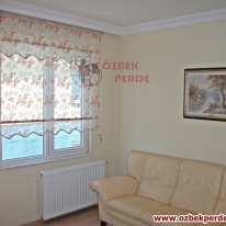 turuncu-renkli-zambak-tul-stor-perde