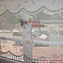 yaban-gullu-tul-stor-perdesi-vizon-gorseli