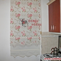 yumru-tul-stor-perde-kirmizi-renkli-mutfak