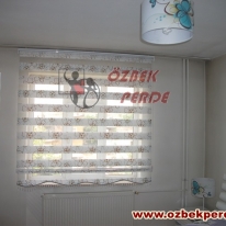 kahve-turkuaz-renkli-garden-brillant-zebra-perde-modeli