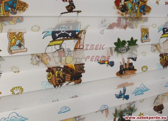 Korsan Çocuklu Zebra Perde